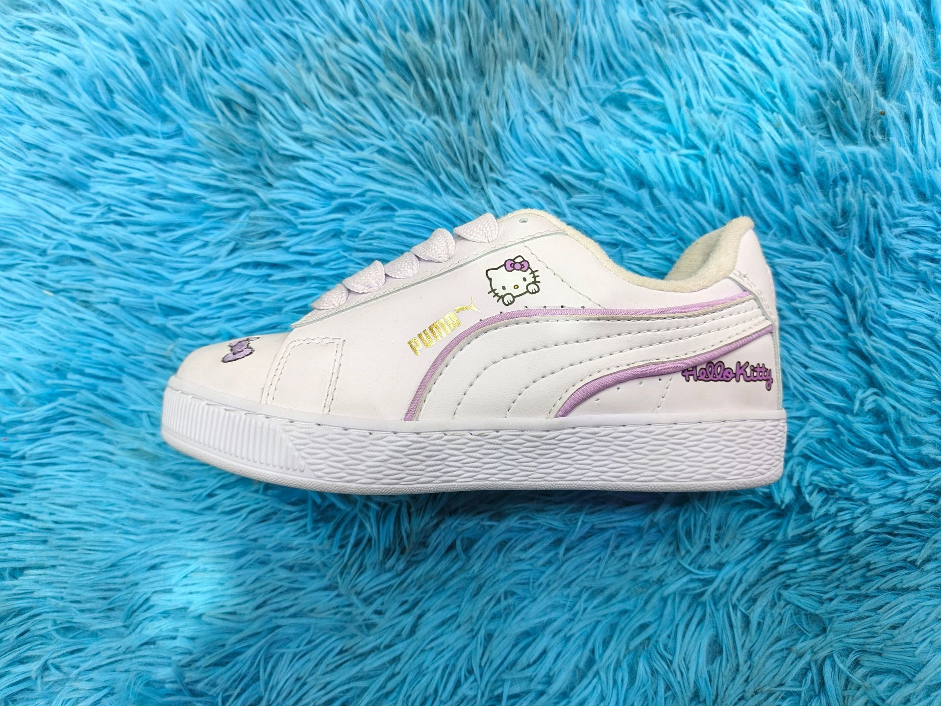 PUMA HELLO KITY