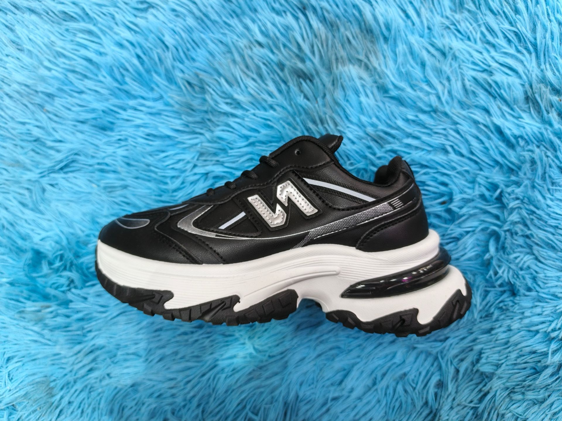 NEW BALANCE PLATAFORMA