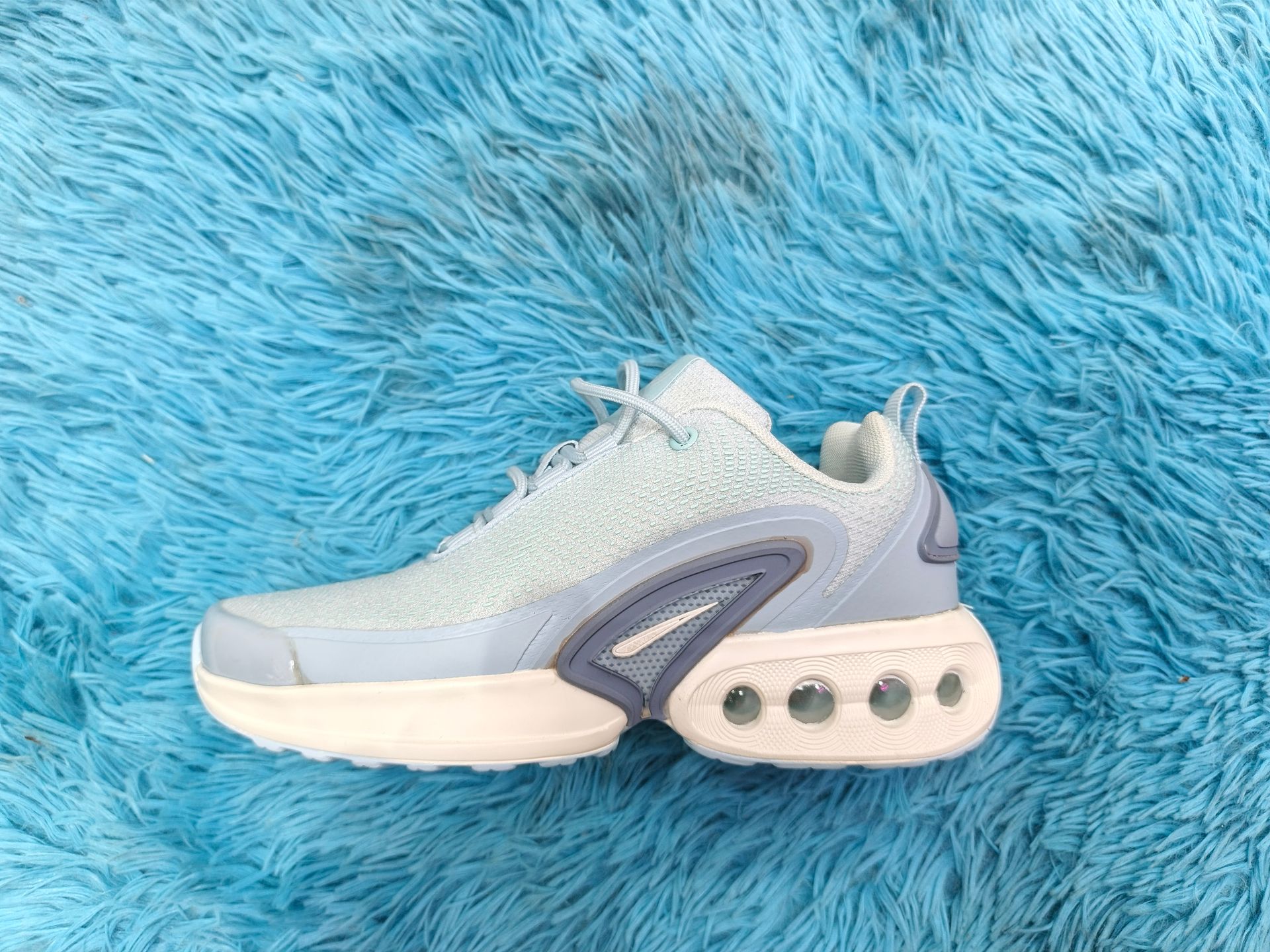 NIKE AIR MAX DN SE DAMA