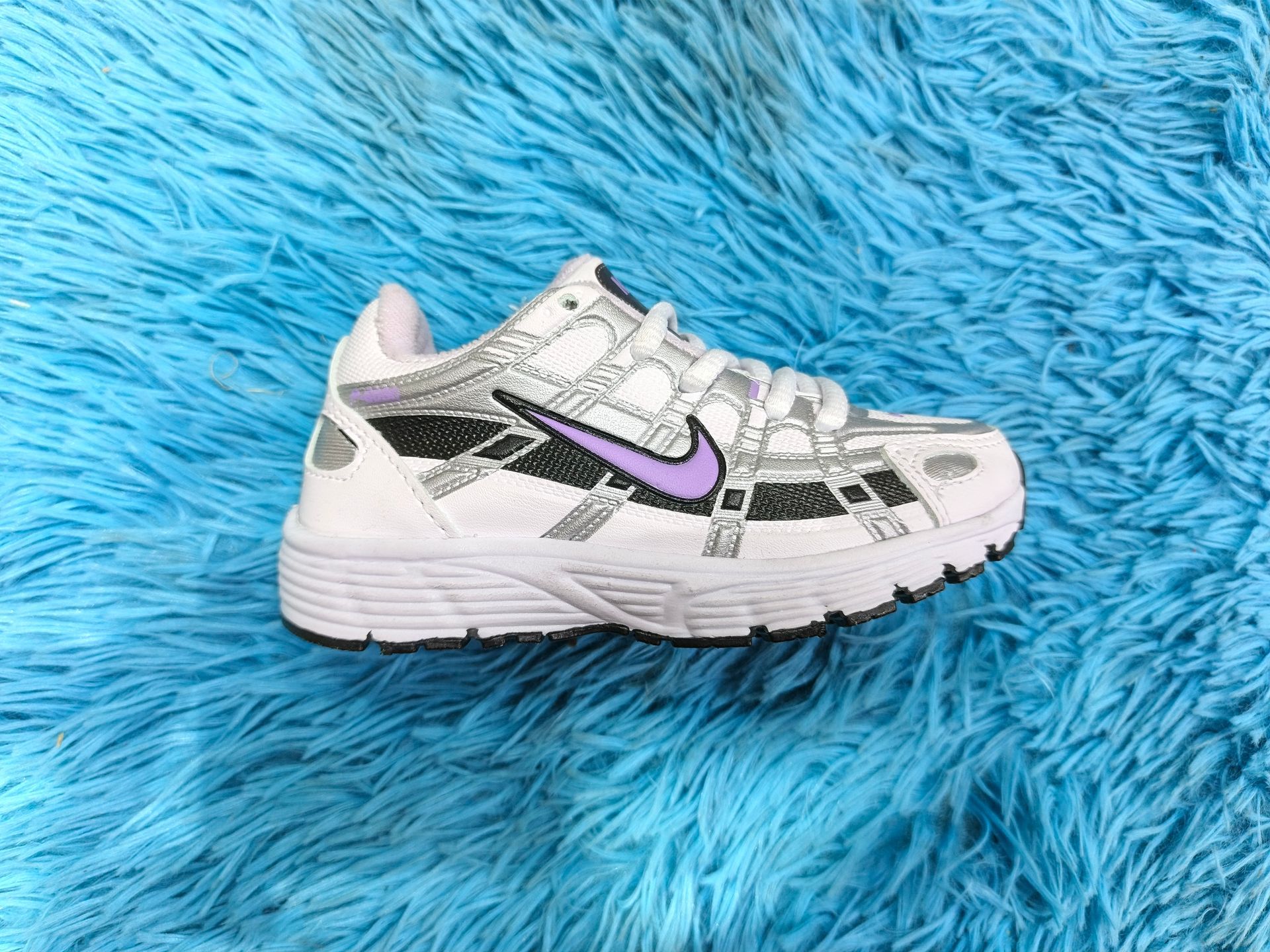 NIKE P-6000 NIÑA