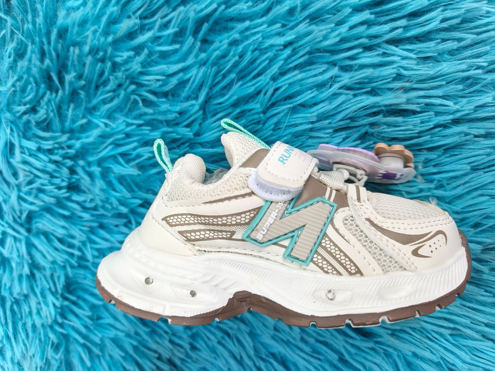 NEW BALANCE 520 IMPORTADAS