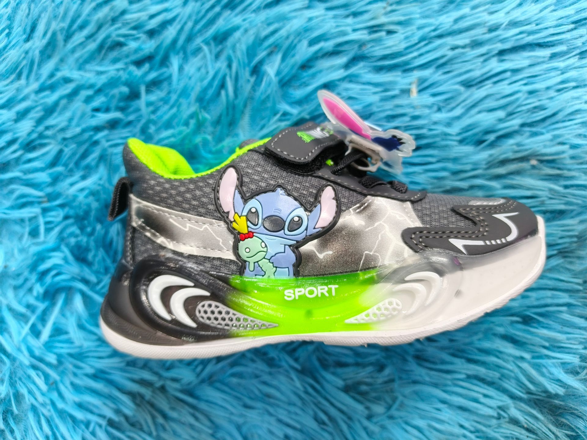 NEW RUNNER DE STITCH