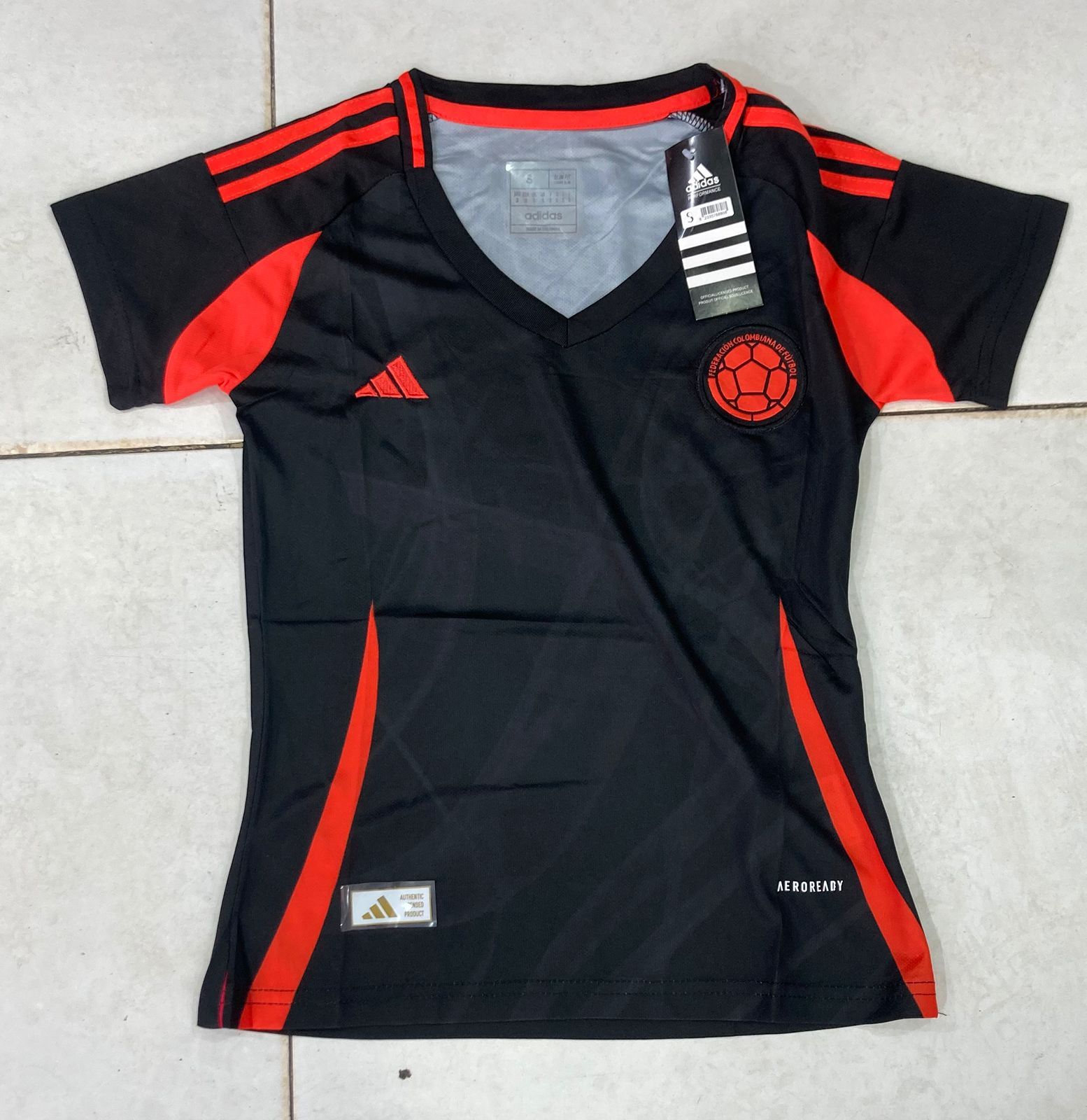 CAMISETA DE LA SELECCION COLOMBIA NEGRA