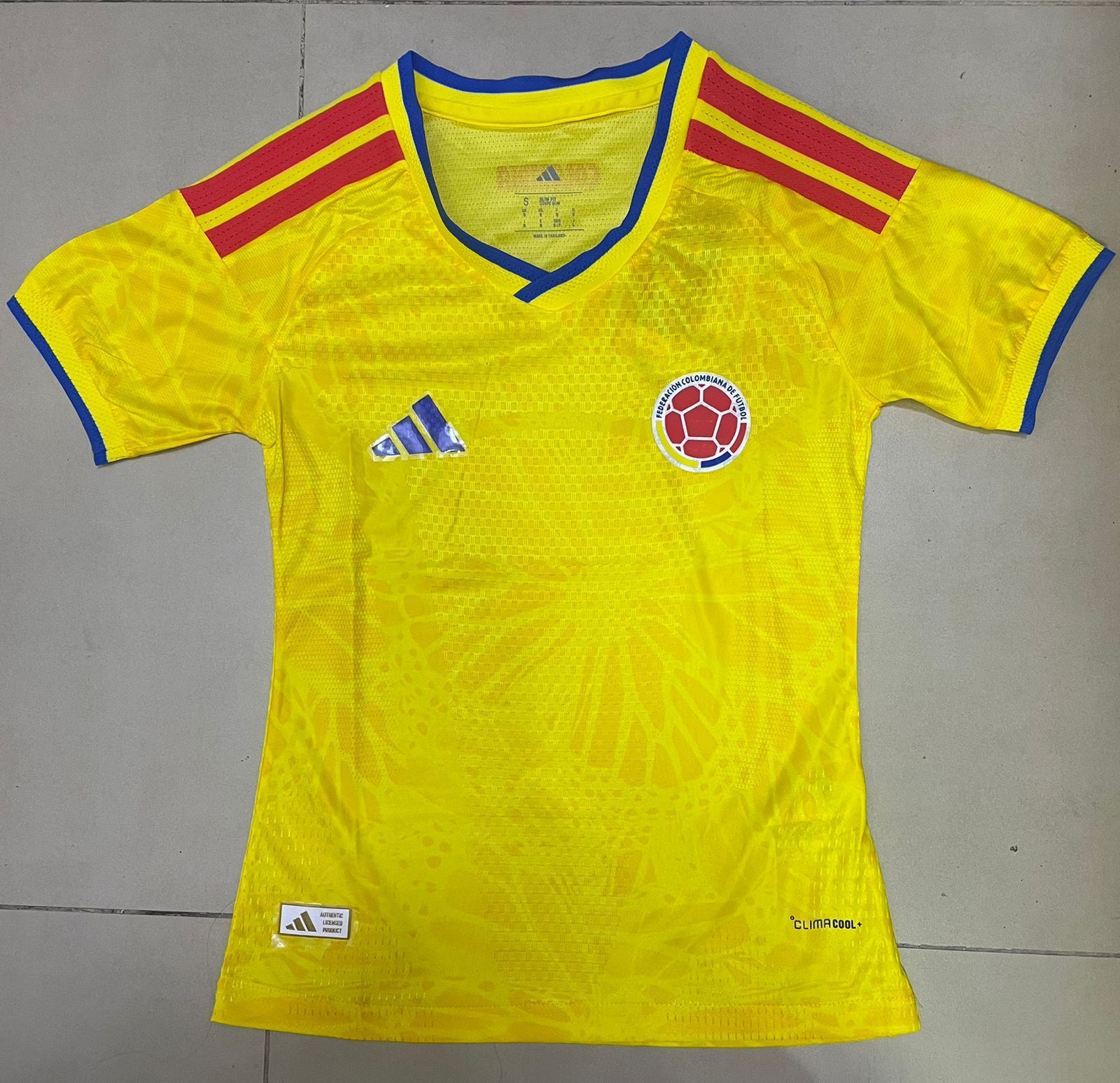 CAMISETA DE COLOMBIA AMARILLA 2026