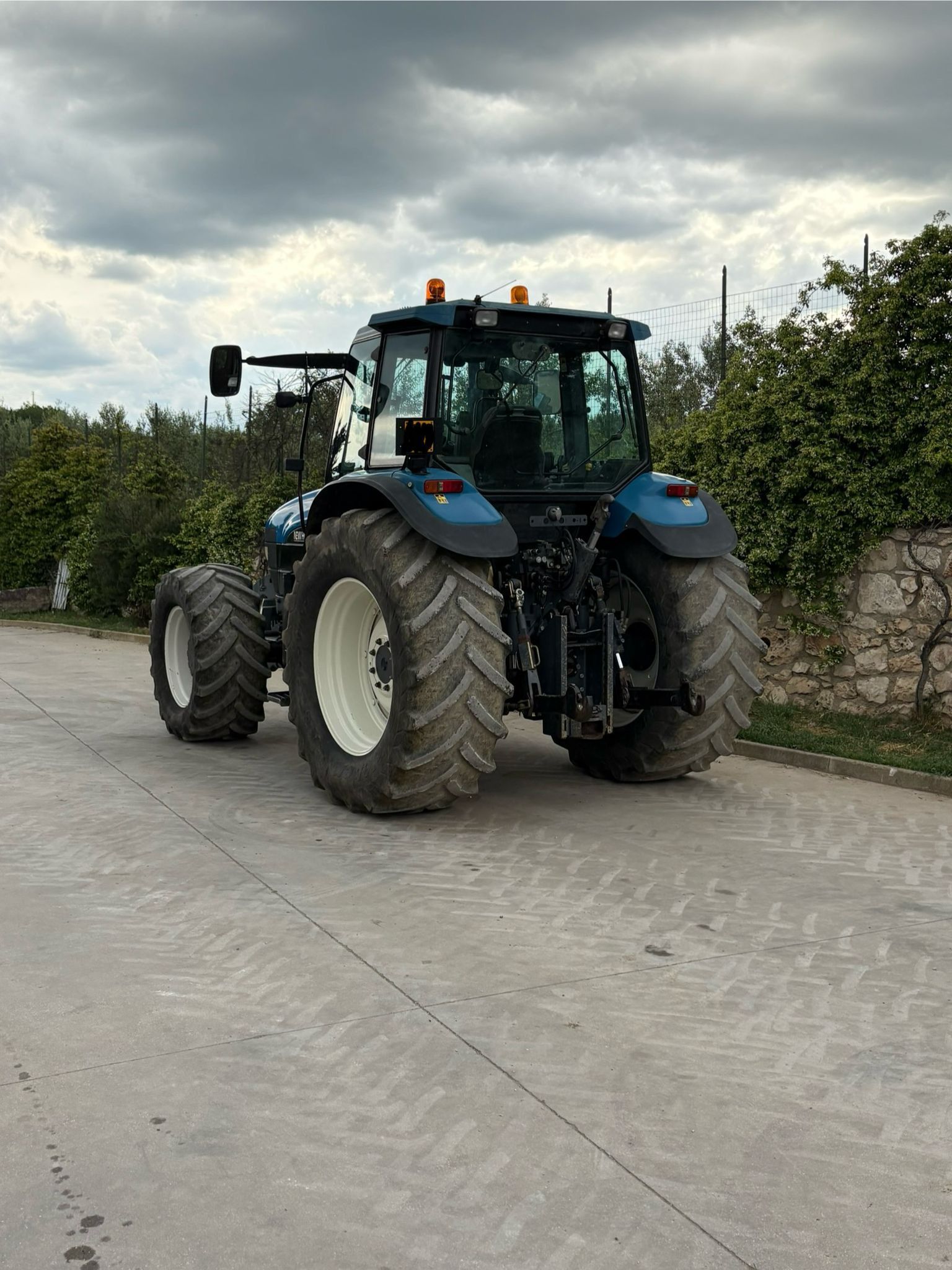 Trattore new holland