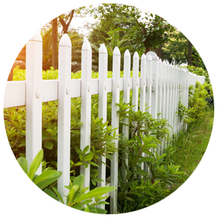 white picket fencing