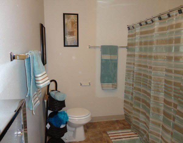 Alternate view of bathroom