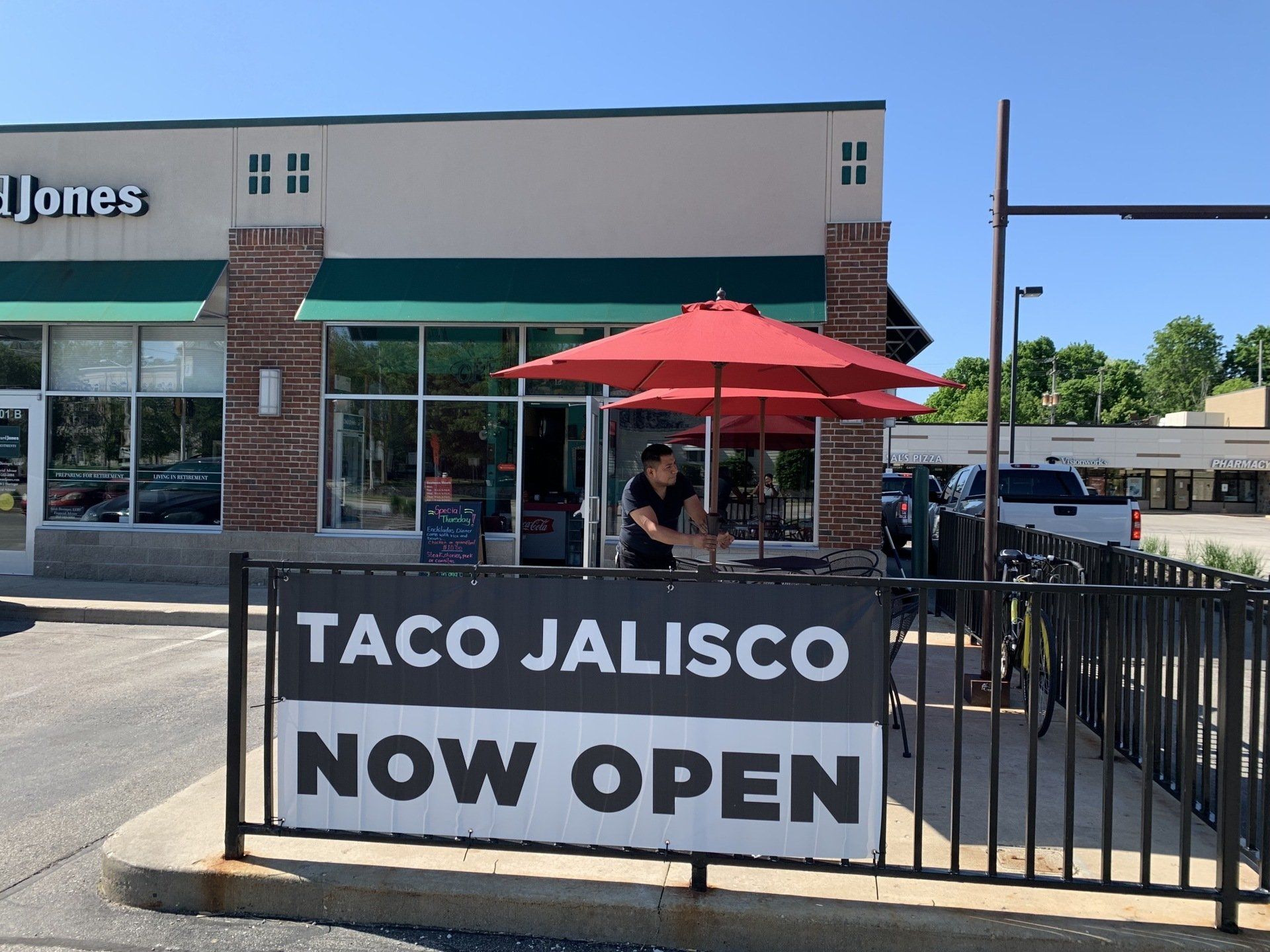 Taco-Jalisco Building