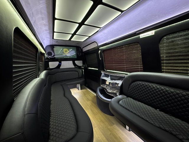 STL Executive Limo Sprinter