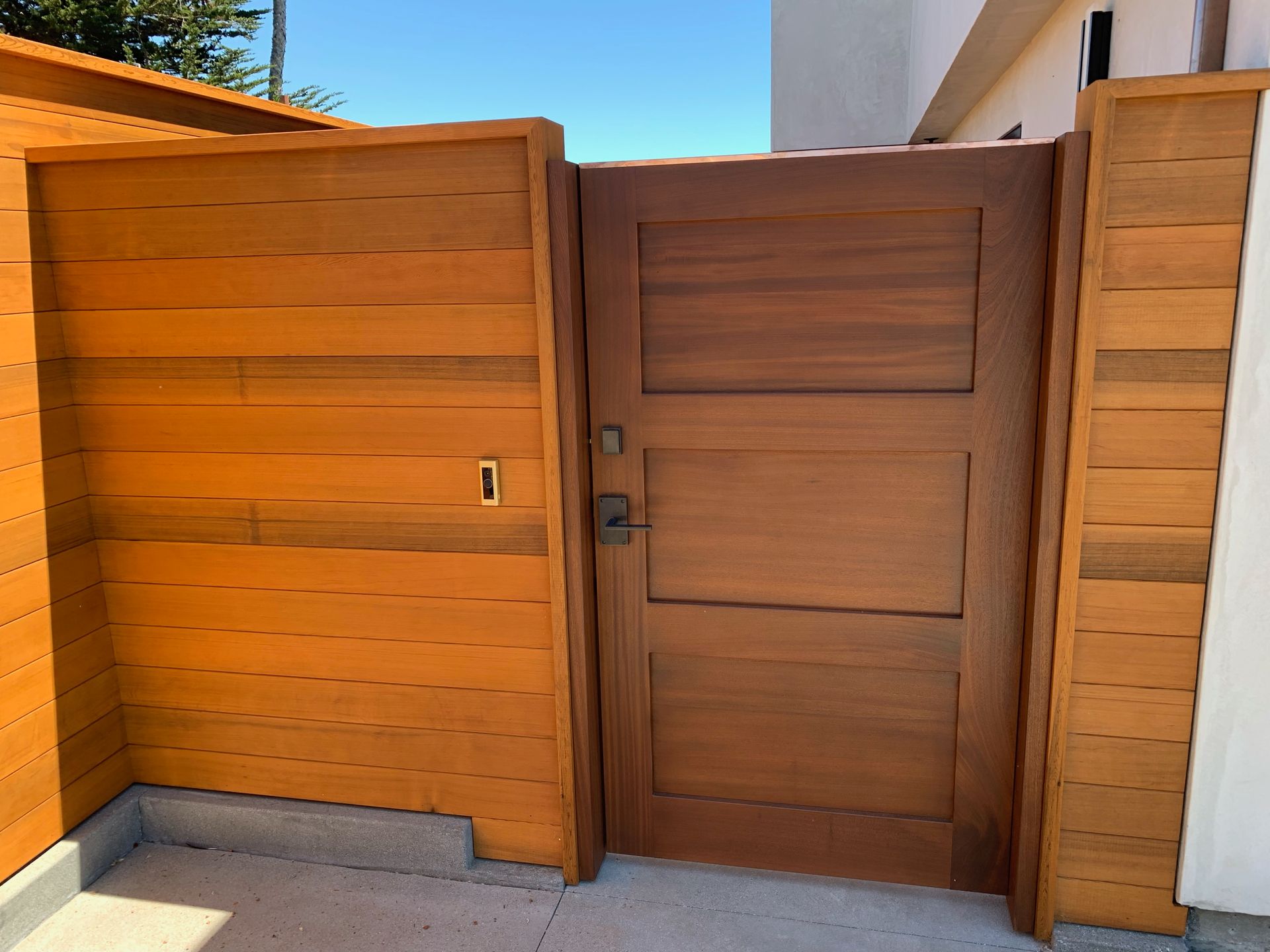 A wooden gate with the number 1 on it