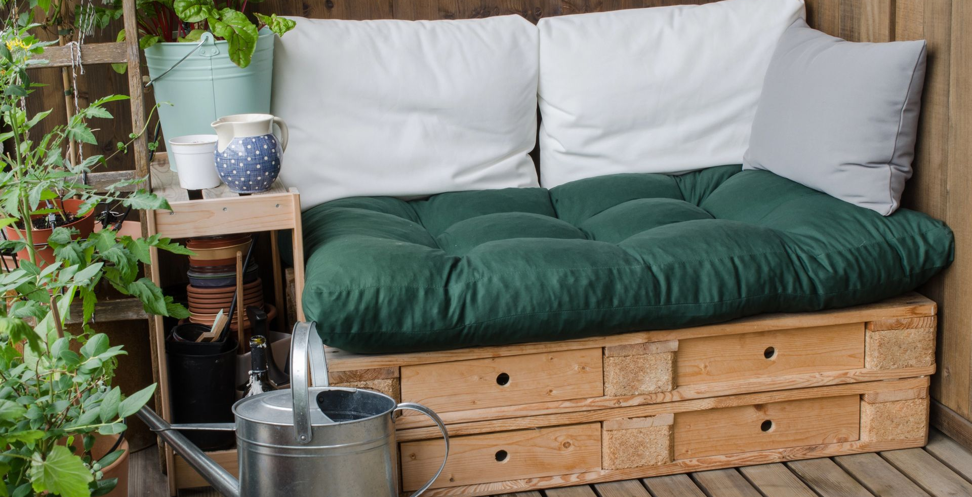 aiamööbel kaubaalustest