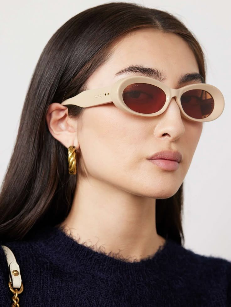 lavewiews optical content