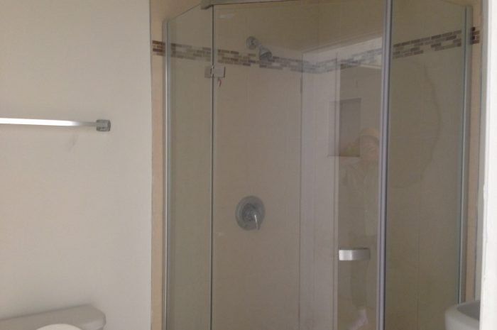 1232 Spanish Bungalow Interior