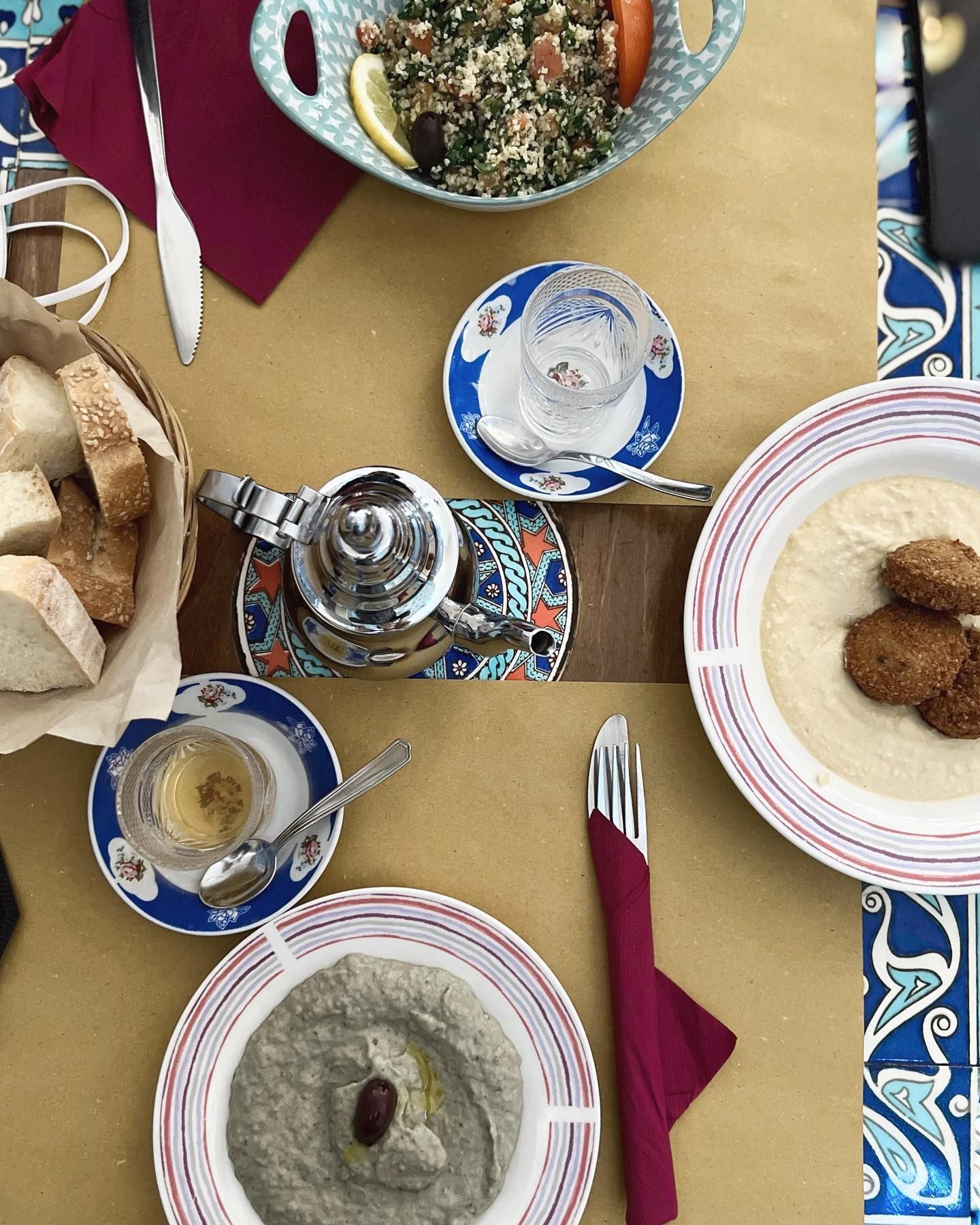 Hummus e falafel