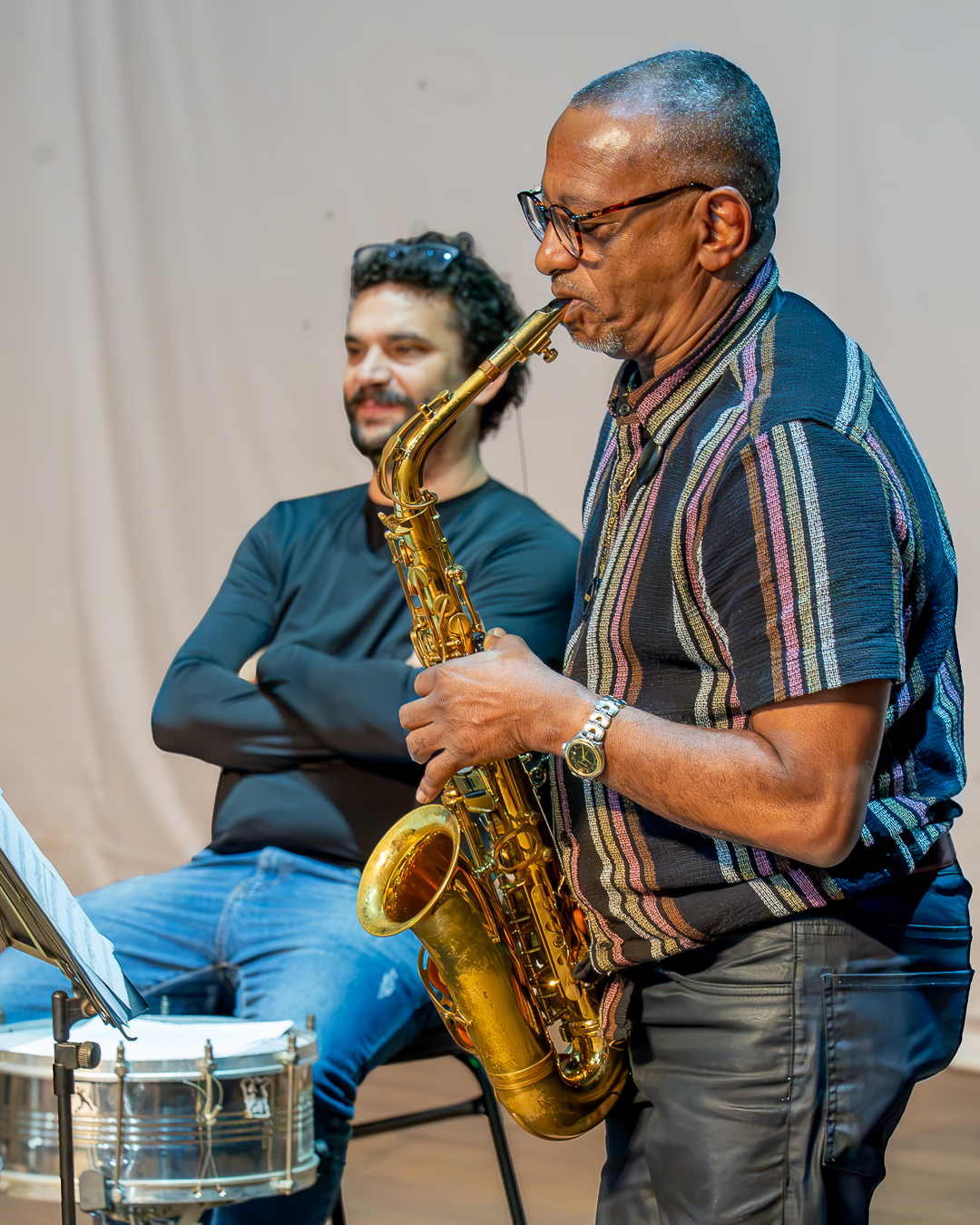 Música, aprendizado e cultura caminhando juntos!

Ontem, o Teatro da FCCDA recebeu mais uma edição d