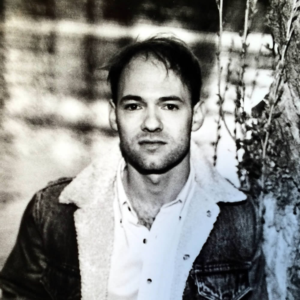 Michael Newhouse Allison piano composer photo from 1990's