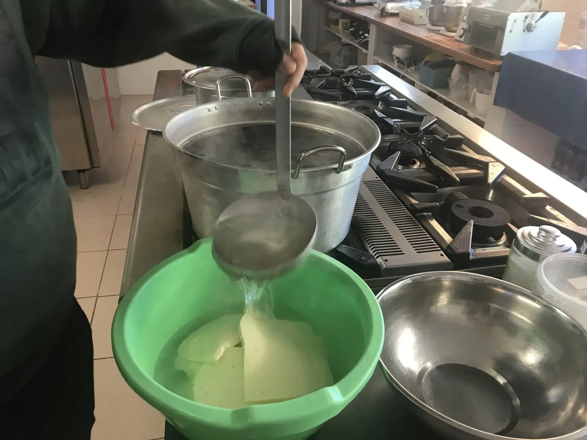 preparazione formaggi 2