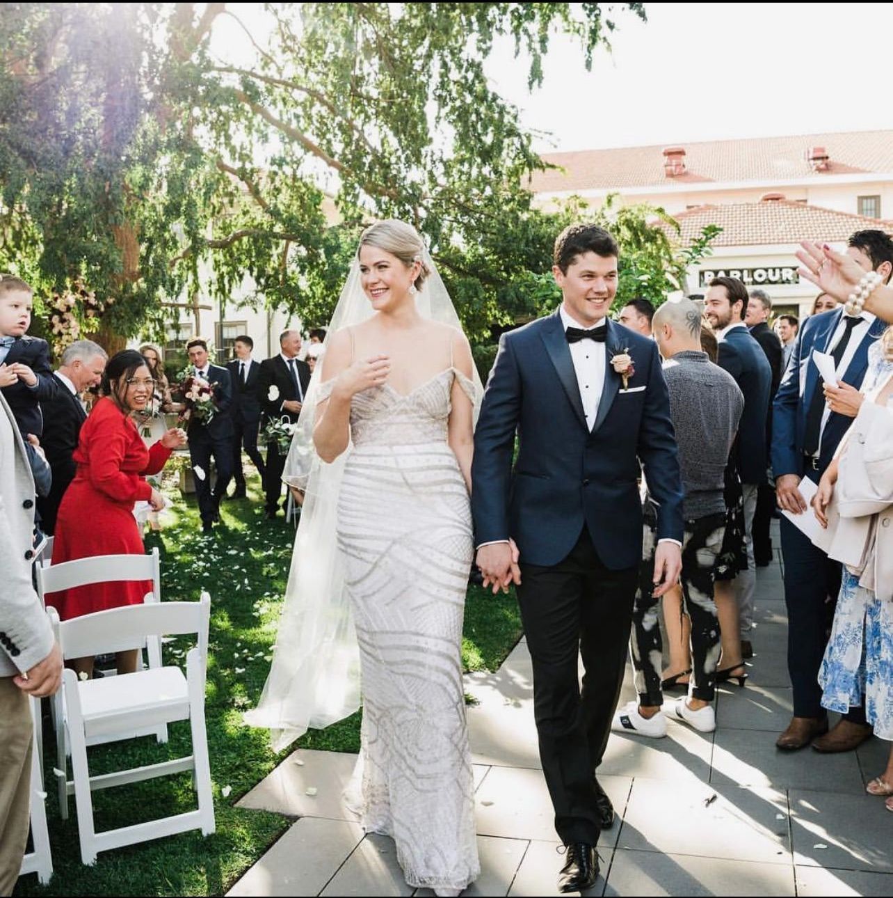 maison-de-challie-bride-white-structured-gown-with-long-veil