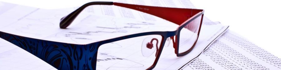 optometrist glasses and eye examination