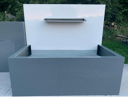 contemporary-water-feature-design