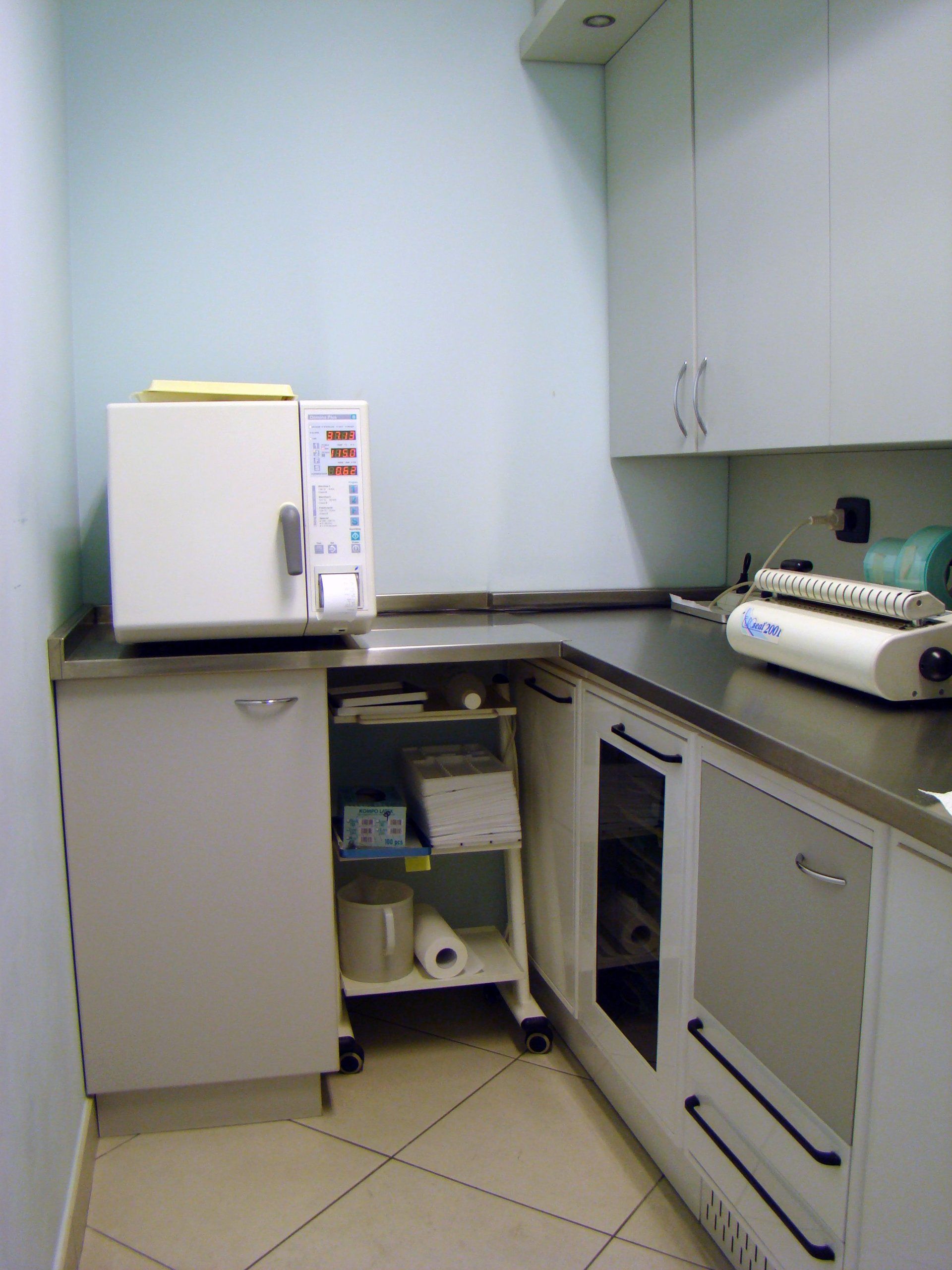 laboratorio studio dentistico