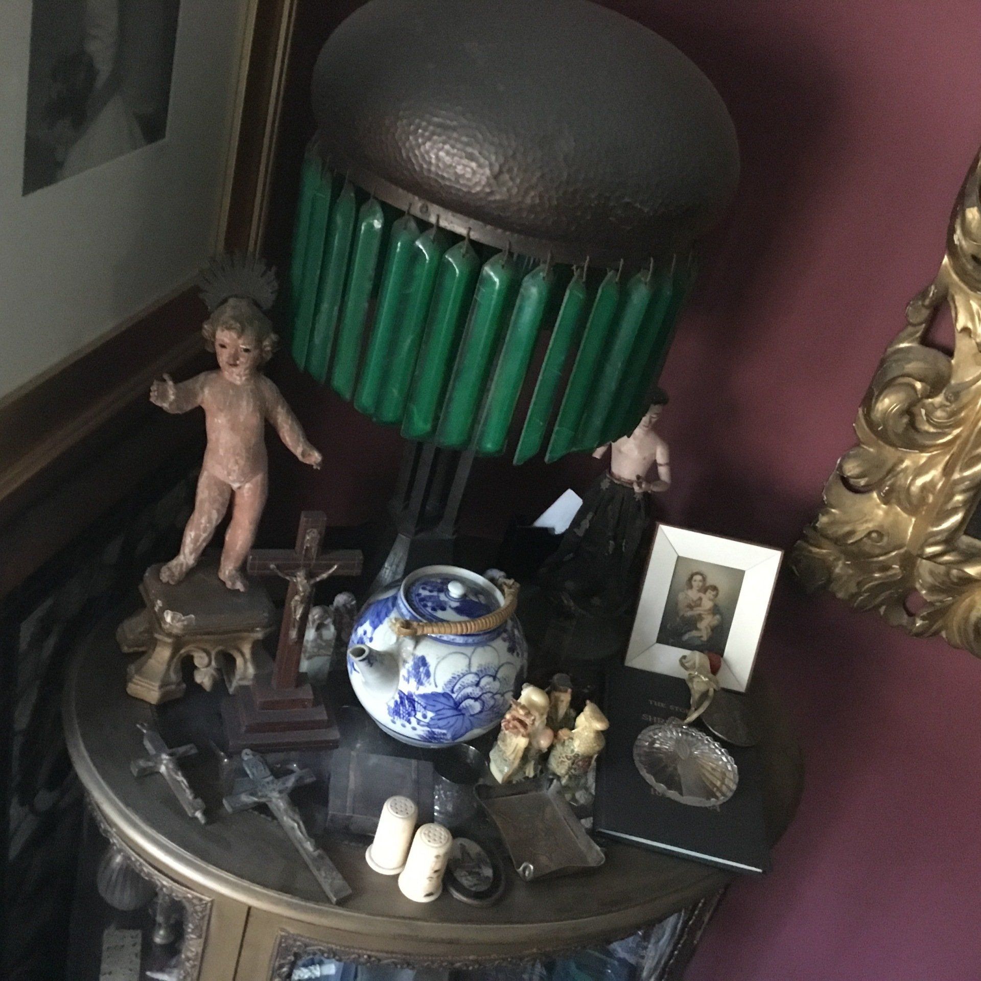 Antique Figurines — Shrewsbury, NJ — All American Antiques & Appraisals LLC