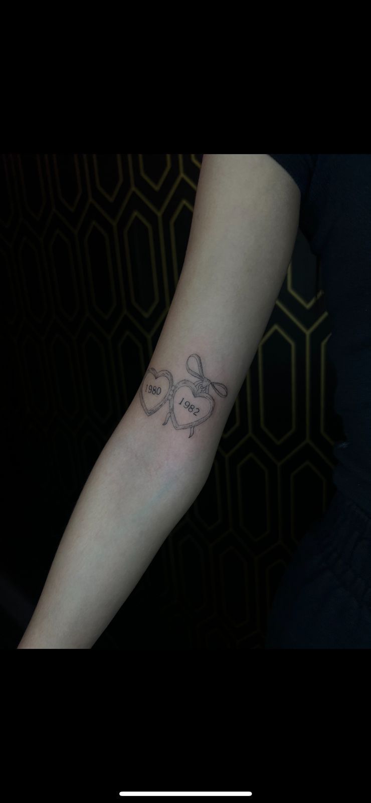 Paulina Ferreira fine line tattoo