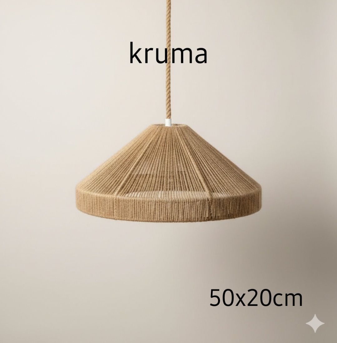 Lámpara colgante de paja tejida con pantalla cónica, etiquetada como “kruma”, 50x20cm