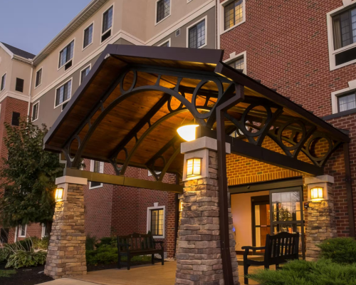 pressure washing a hotel: Eco Clean Power washing