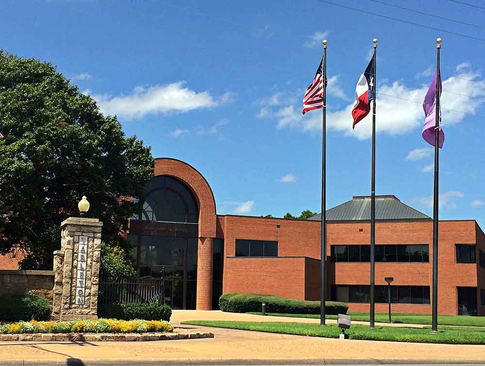 Front - Tax Preparation in Stephenville, TX