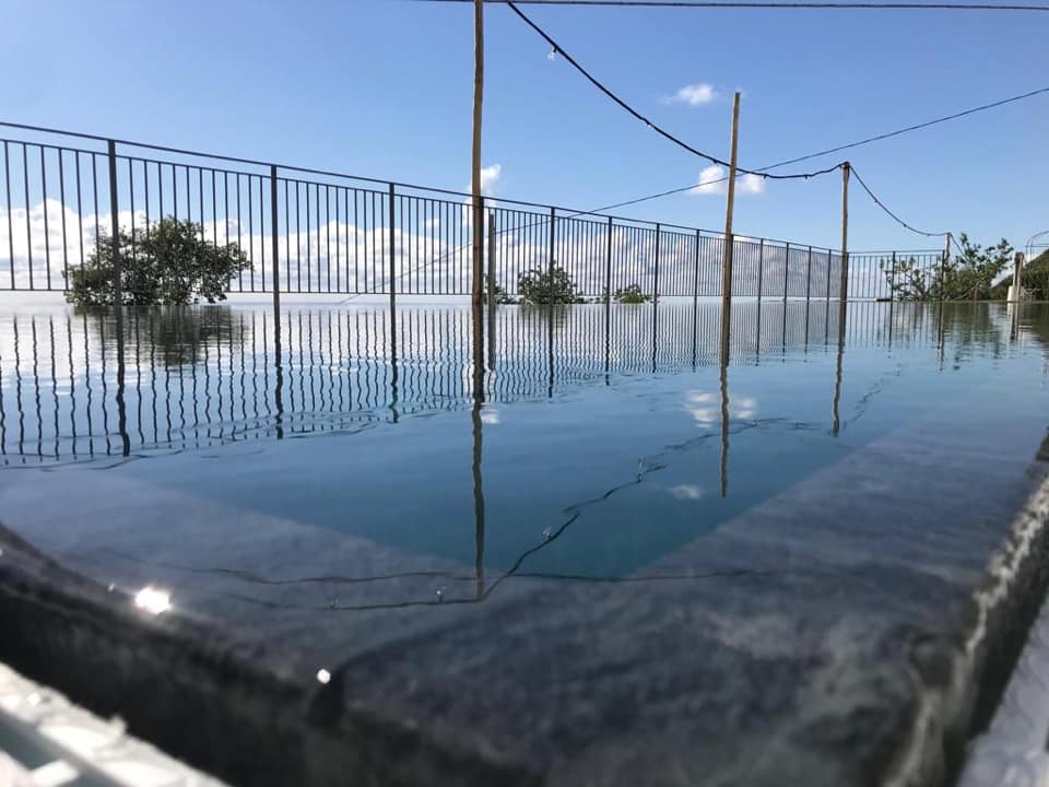 Piscina realizzata al Borgo Rosso di Sera Resort Country