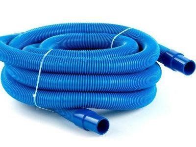 Strumenti per la pulizia piscine