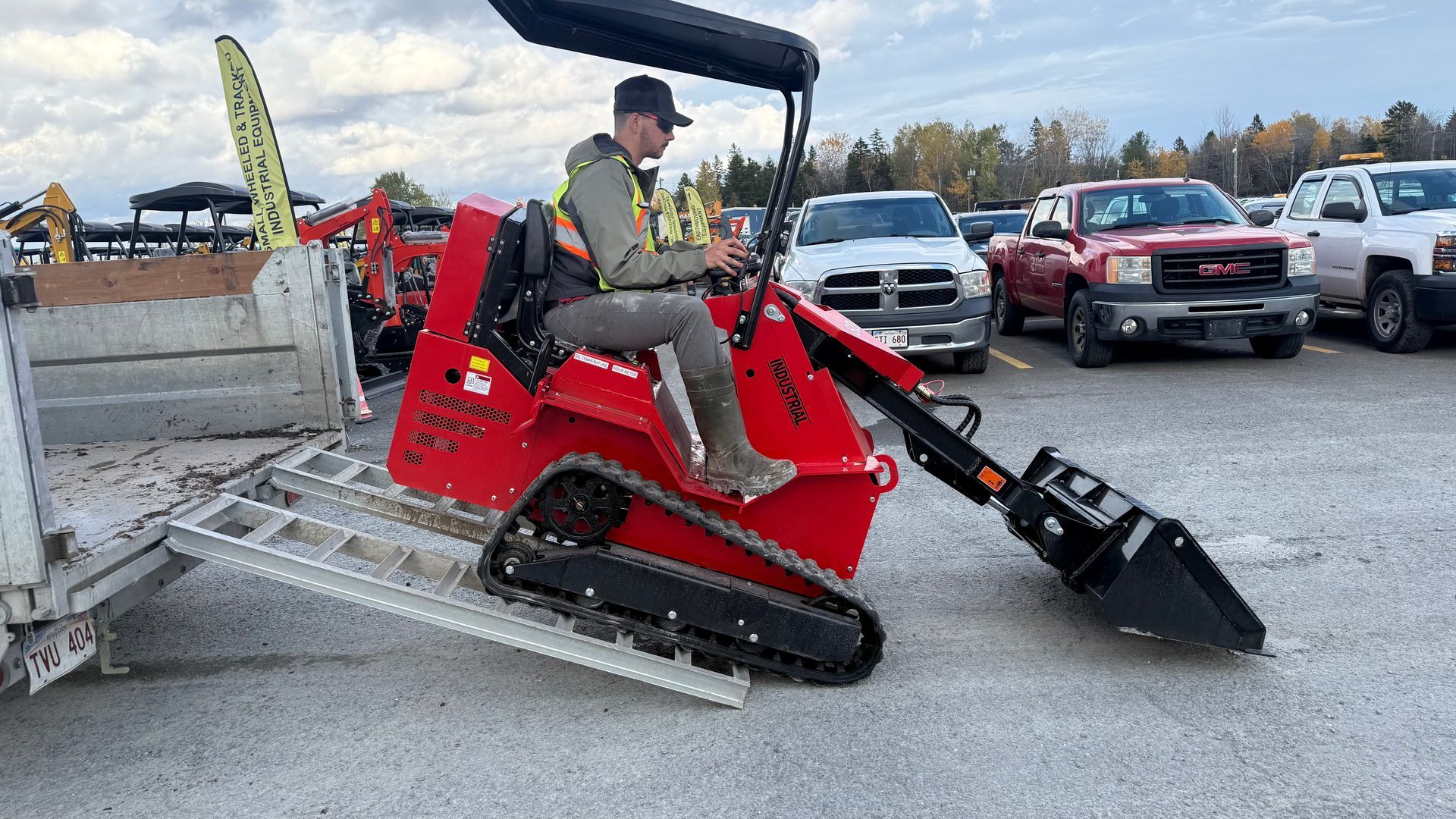 mini skid steer delivery