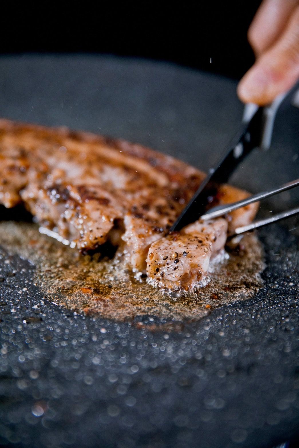 【雙下巴】銷售冠軍蒜香鹹豬肉/400G $280