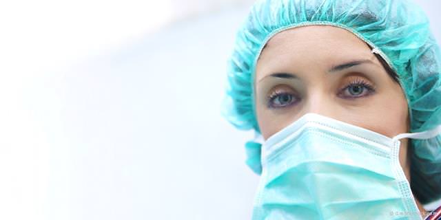 Operative Maßnahmen zur Verbesserung der Knochensituation vor Implantationen Operative Maßnahmen zur Verbesserung der Knochensituation vor Implantationen