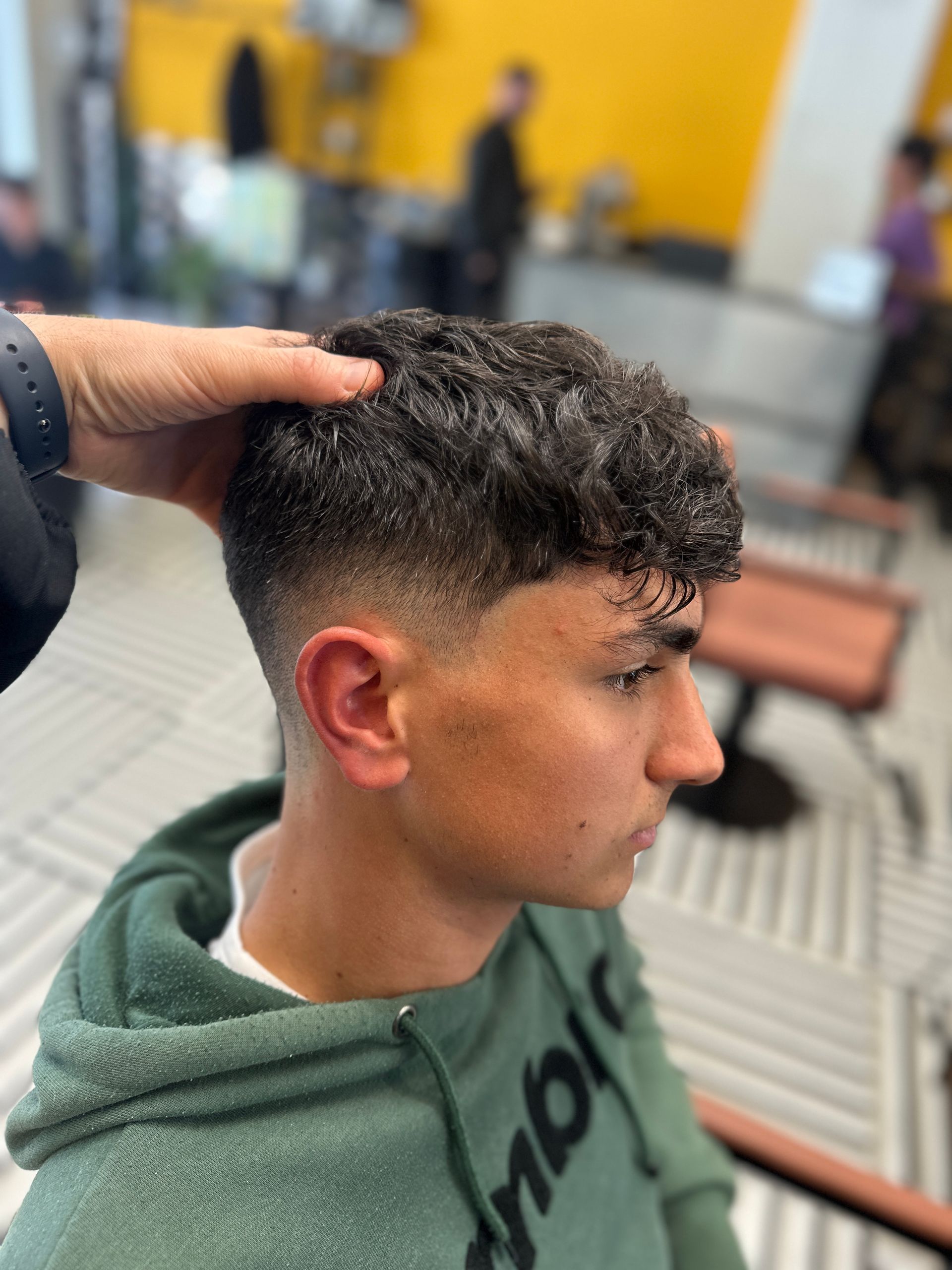 Shape Salon - Capelli