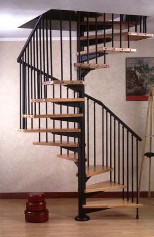 scala in ferro e legno