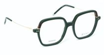 Une paire de lunettes colorées sur fond blanc.