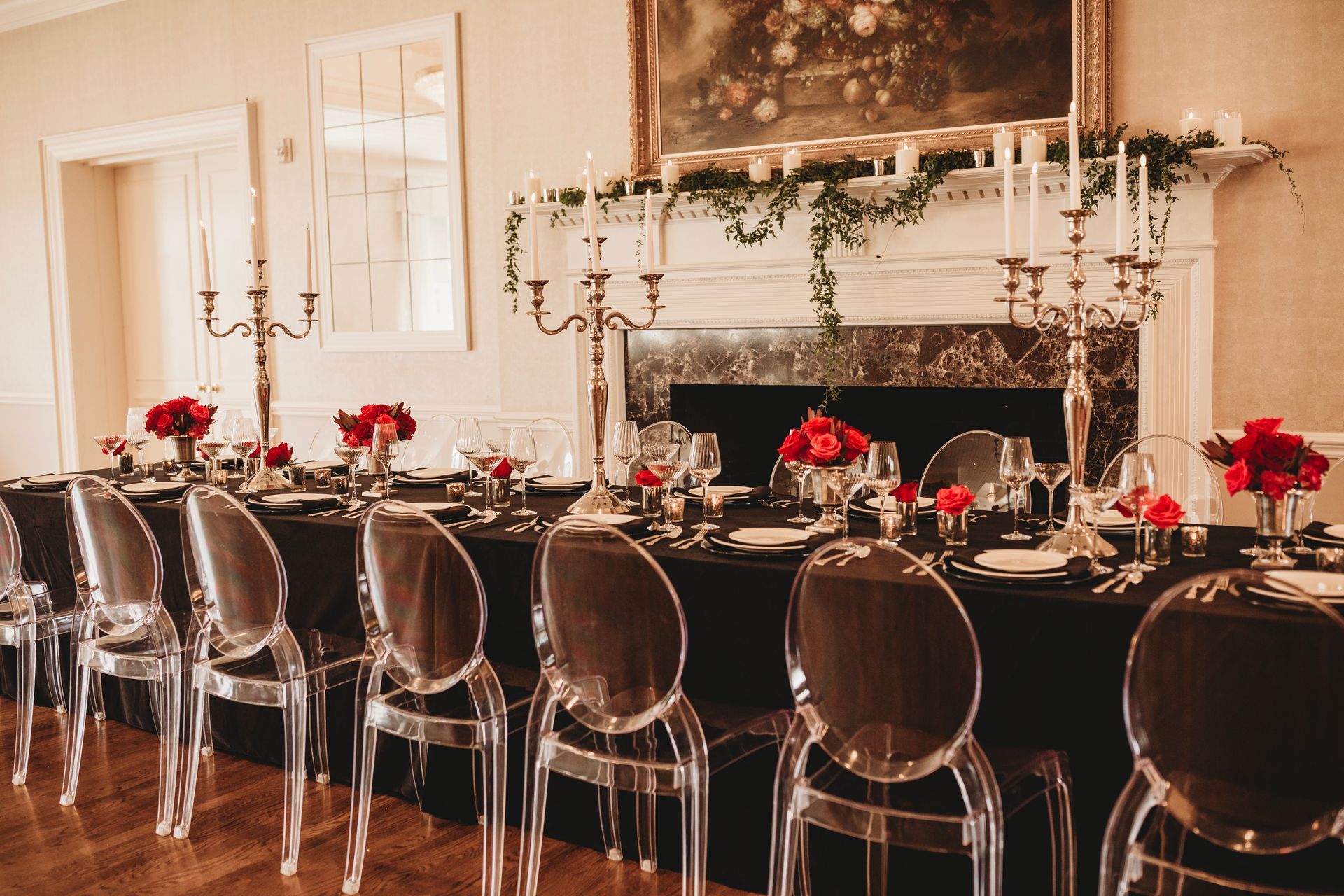 black and red home holiday table