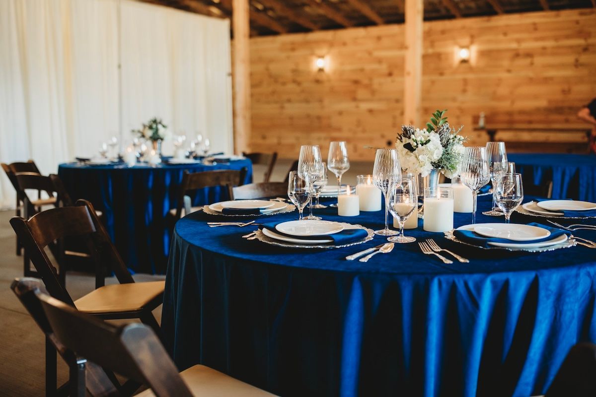 blue winter table design