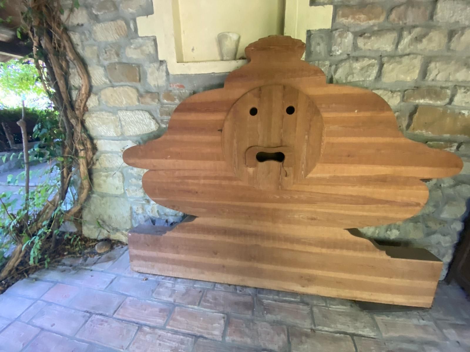 La bocca della verità Mario Ceroli