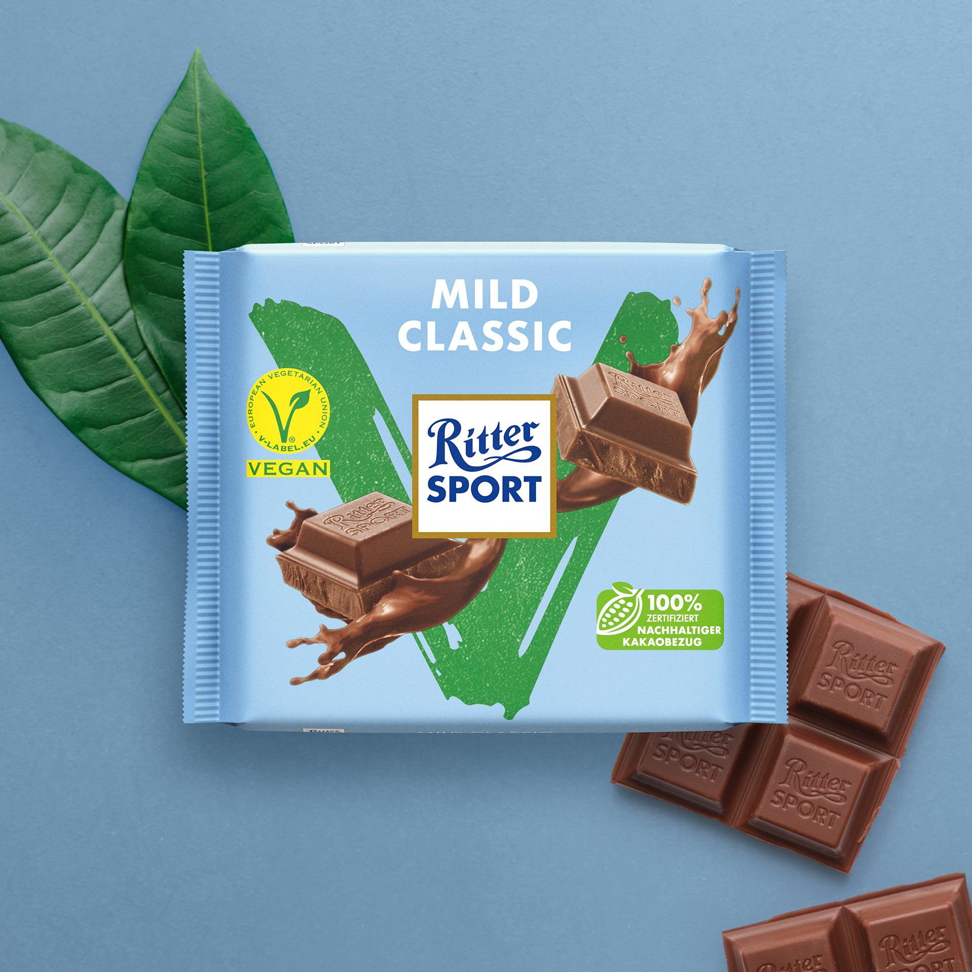 Eine Packung Ritter Sport Mild Classic Schokolade