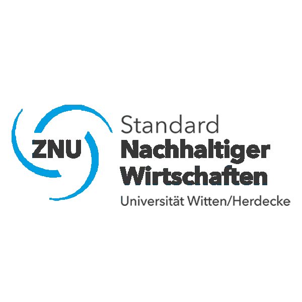 Blaue Formen um die Buchstaben ZNU. Schrift daneben: Standart Nachhaltiger Wirtschaften (Universität Witten/Herdecke)