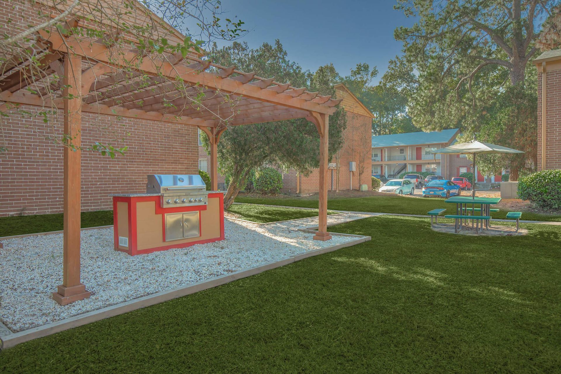 Outdoor Grill Area at Carriage House.
