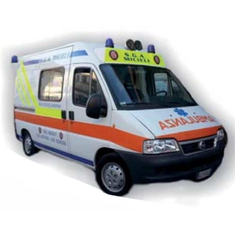 ambulanza per ricovero in ospedale