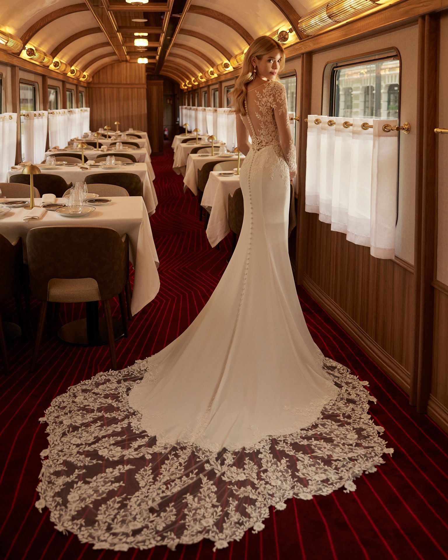 Aire, collezione 2025, Abito 9C16_VARINIA