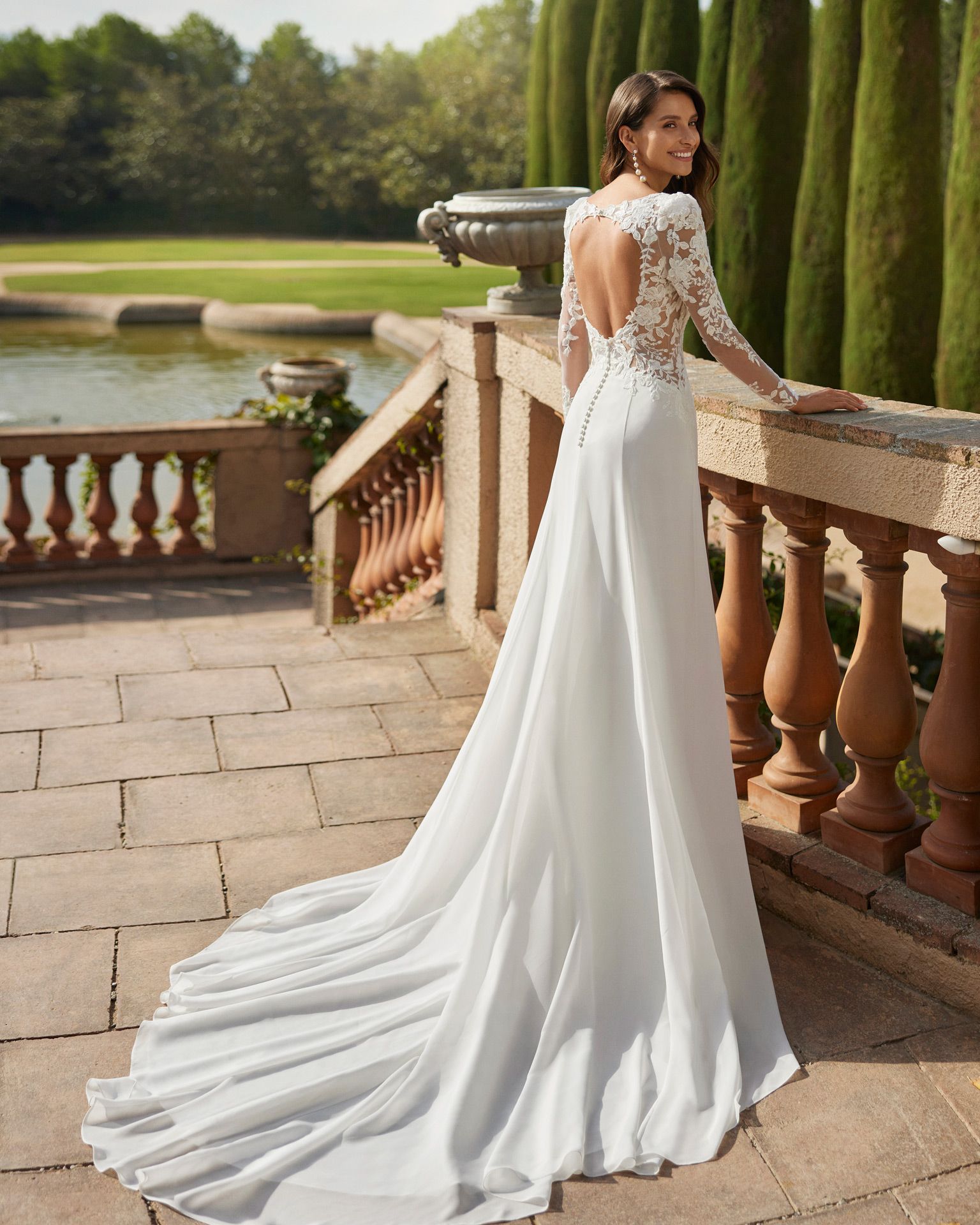 Adriana Alier, collezione 2025, Abito 9N20_DARION