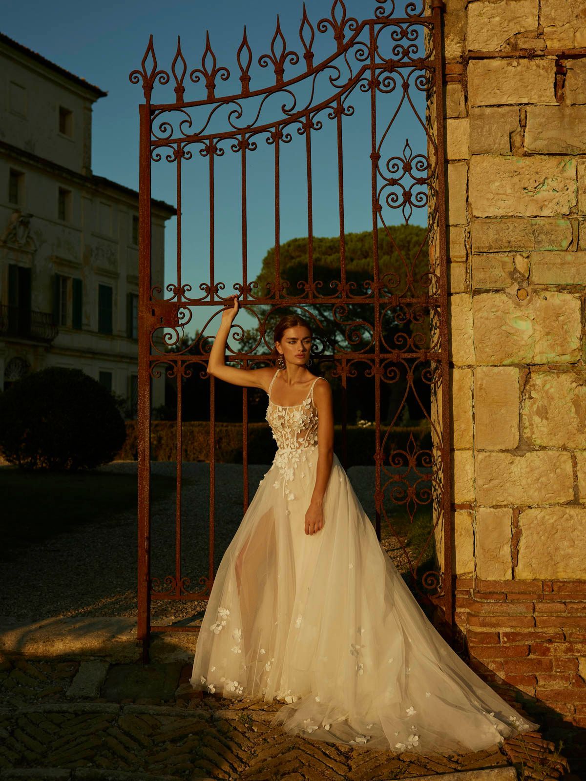 Modeca, collezione 2025, Abito DASHA