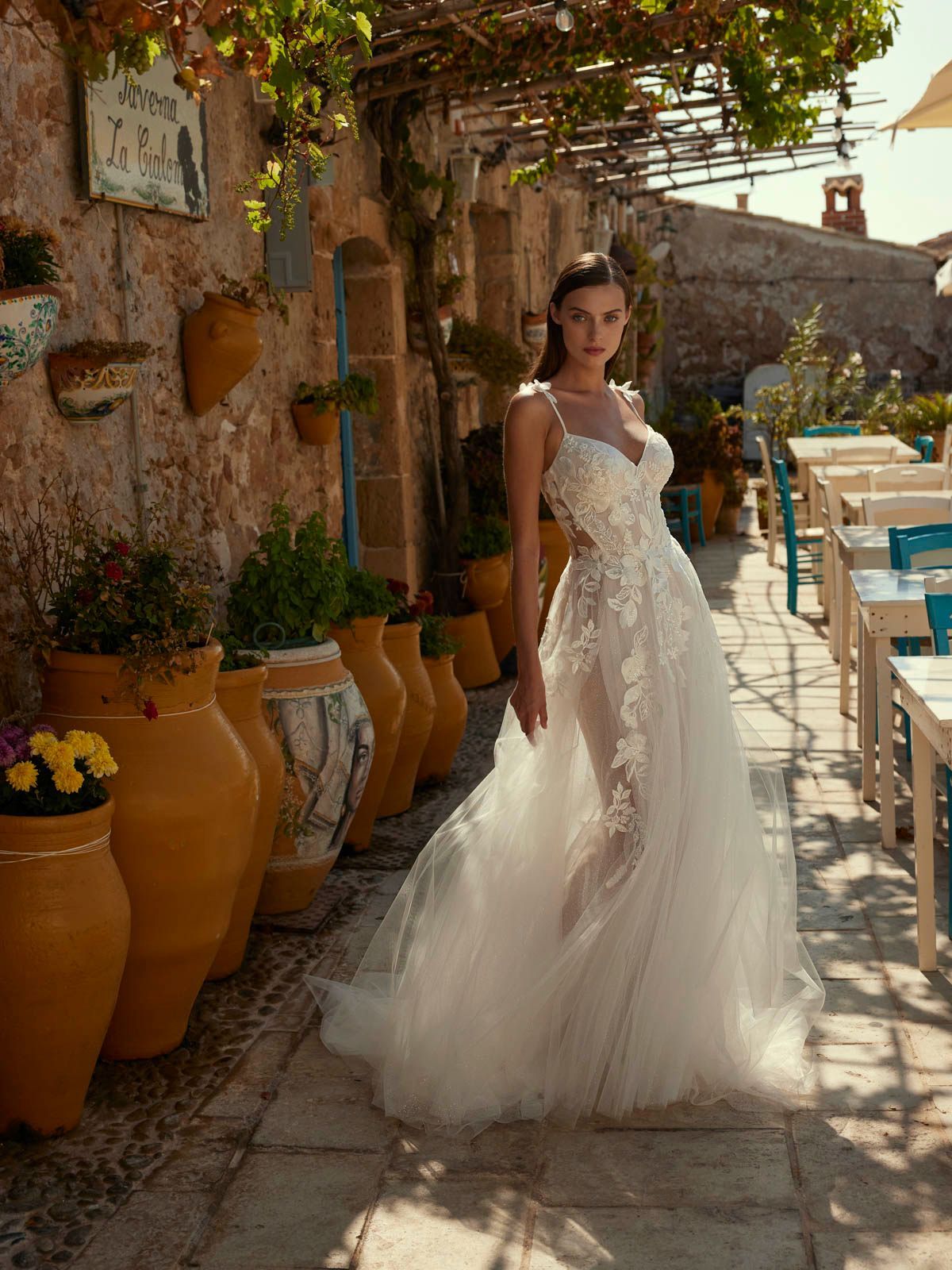 Modeca, collezione 2025, Abito ELIANA