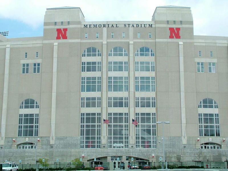 A large building with the letter n on it